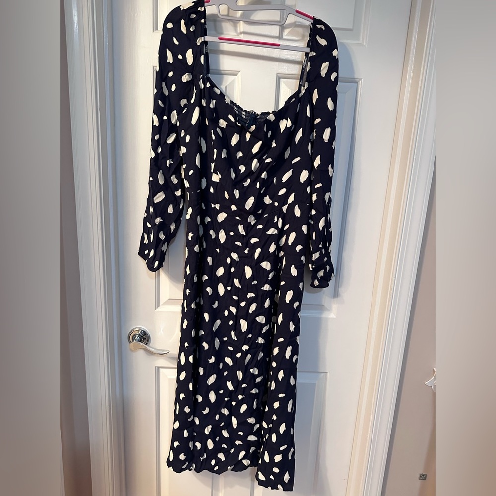 Reformation NWT Sigmund Dress in Navy/White. Size 16.